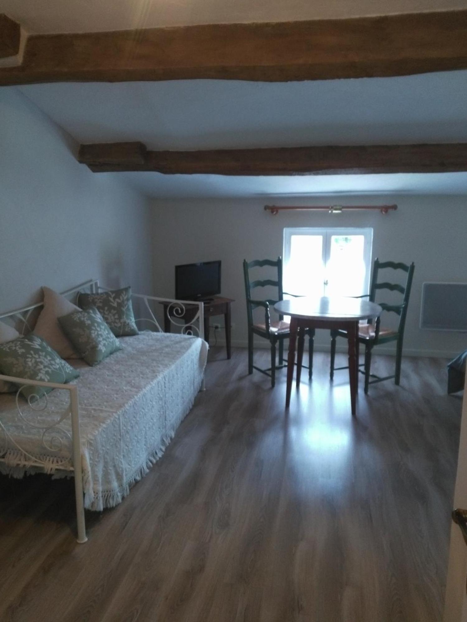 Maison D'Hotes La Chabanaise - Marais Poitevin Cramchaban Habitación foto